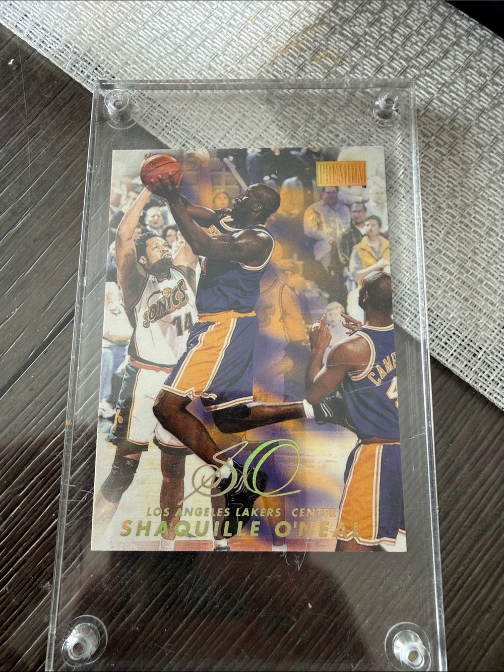 Shaq Basketball Trading Card